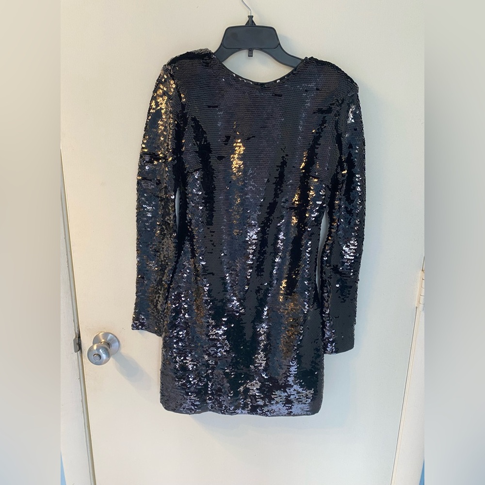NWT Frame Open Back Sequin Knit Mini Dress Size M - Picture 2 of 11
